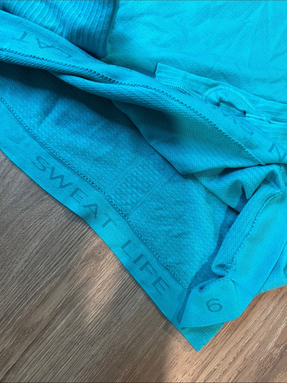 Lululemon Swiftly Tech Long Sleeve Crew - Picture 6 of 9